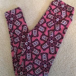 OS Lularoe leggings
